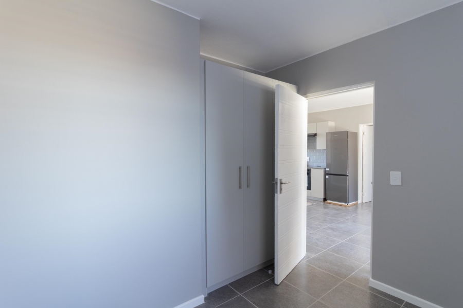 To Let 2 Bedroom Property for Rent in Olifantskop Western Cape